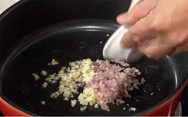 Cách làm nấm sò xào thịt bò ngọt mềm, hấp dẫn