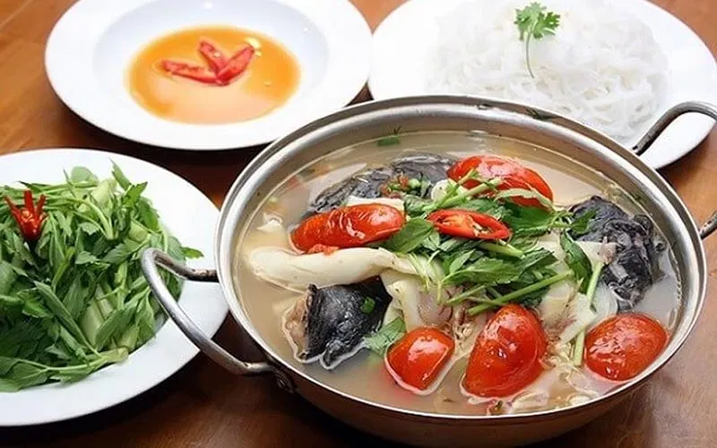 Cách nấu lẩu cá tầm măng chua thơm ngon hấp dẫn cực dễ làm