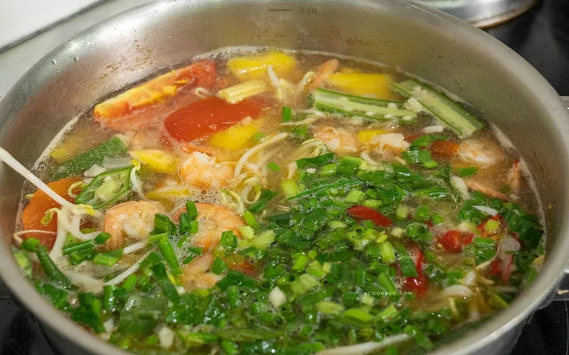 Công thức làm món cá mó nấu canh chua chuẩn vị, giải nhiệt mùa hè